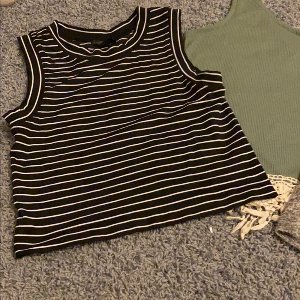 Bundle! 3 tank tops for one price